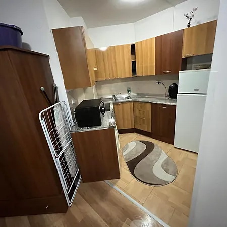 Marina Apartment *